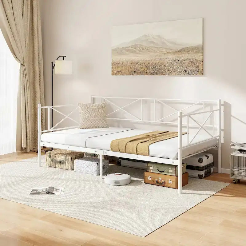 Lit de jour moderne en métal, taille double, plateforme avec structure métallique robuste